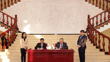 امضای تفاهم نامه اموزشی تاجیکستان و ژاپن
