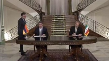 איראן וארמניה חתמו על מזכר לשיתוף הפעולה בתחום האנרגיה