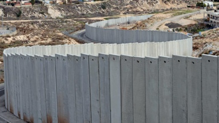 Genehmigung für Bau einer Mauer im Norden des Westjordanlandes durch zionistisches Regime