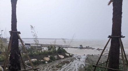 伊南部の島で土砂崩れ、少なくとも7人死亡・5人行方不明