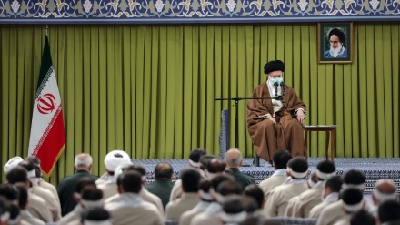 رهبر معظم انقلاب اسلامی : مبارزه و درگیری اصلی با استکبار جهانی است