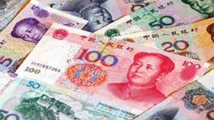 俄媒：俄罗斯大型银行正面向企业和个人推出全新人民币产品