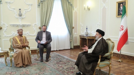 イラン大統領、「我が国に対し二重基準用いる者たちは後悔」