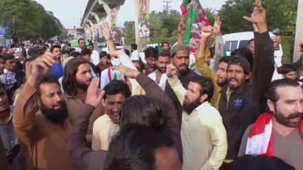 Attentat auf Imran Khan löst gewalttätige Proteste in Pakistan aus