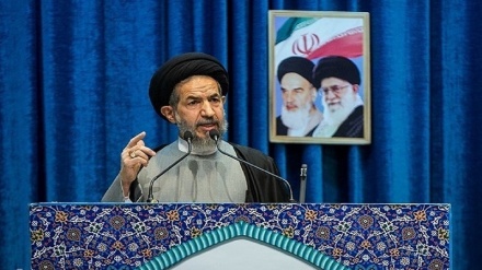 خطیب جمعه تهران: توان موشکی ایران بومی و بازدارنده است