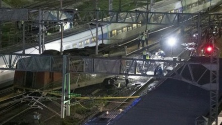 韓国ソウルで列車事故、日本人１人含む３４人が負傷