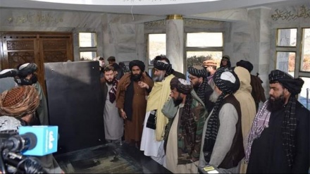 ‏طالبان برای محافظت از قبر احمدشاه مسعود محافظ تعیین کردند