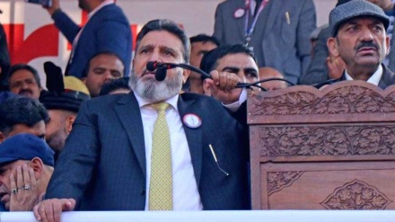 कश्मीर में अपनी पार्टी ने दिखाई ताक़त, कहा राज्य का दर्जा बहाल किया जाए