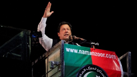 Mantan PM Pakistan Imran Khan Selamat dari Upaya Pembunuhan