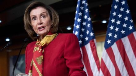 Nancy Pelosi, jep dorëheqjen nga drejtimi i Partisë Demokratike