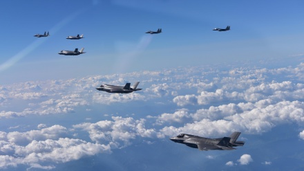 米が韓国との合同訓練で爆撃機飛行させ、緊張を扇動