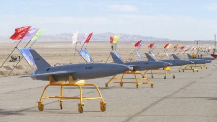 ইরানের ওপর হামলার আহ্বান জানালেন জেলেনস্কির ঘনিষ্ঠ কর্মকর্তা