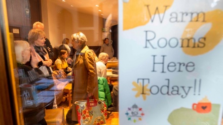 Inghilterra, si aprono 