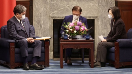 自民・萩生田政調会長が台湾を訪問