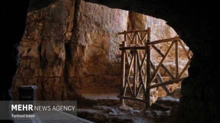 Shpella Gereftu në Iran