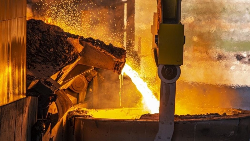 イランの先月の粗鋼生産