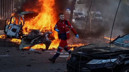 ロシア軍がウクライナ南部ヘルソンを砲撃、数十人死傷