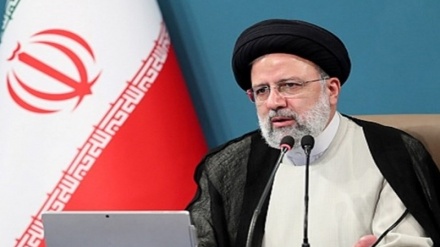 رئیسی: پیشرفت ایران را متوقف نمی‌کنیم