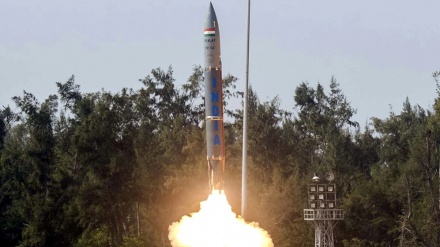 India do të vendosë raketa balistike përgjatë kufijve me Kinën dhe Pakistanin