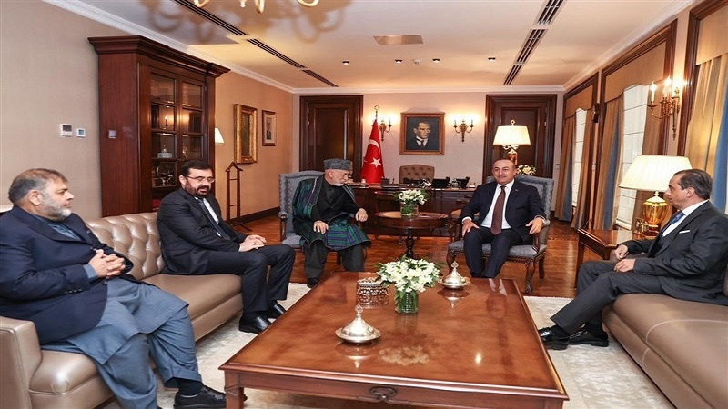 دیدار حامد کرزی با وزیر خارجه ترکیه