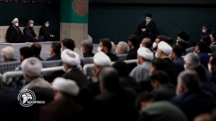 د معظم رهبر په شتون کښې د بي بي زهرا(س) د شهادت د عزادارۍ دستورې ترسره شوې