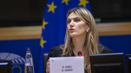 Thellohet skandali në Parlamentin Evropian