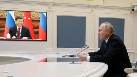 Putin thekson forcimin e bashkëpunimit ushtarak midis Rusisë dhe Kinës për t'u përballur me presionet gjeopolitike