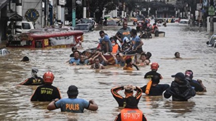 菲律宾耶诞豪雨 近5万人疏散