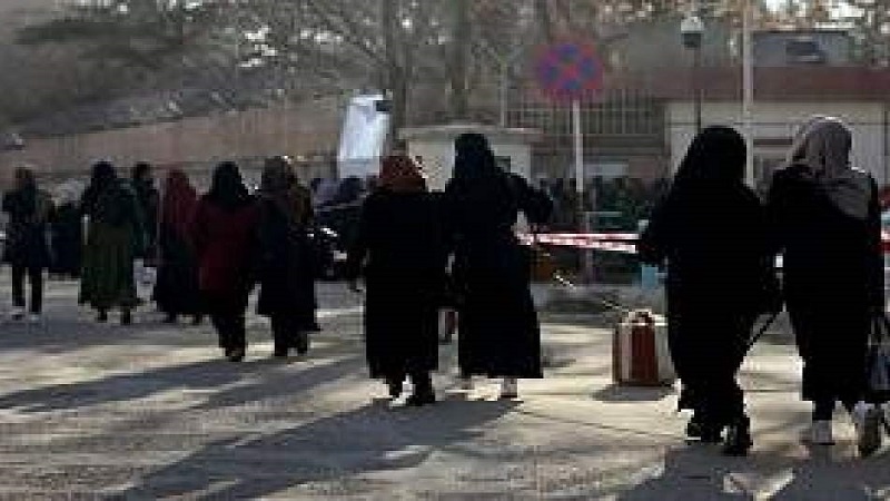 تعلیق تحصیل دختران افغان به زیان حکومت طالبان