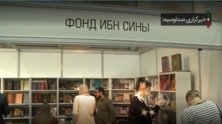 Россияне высоко оценили десятки иранских книг на русском языке