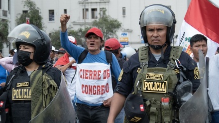 Warga Peru Protes Presiden Baru Boluarte