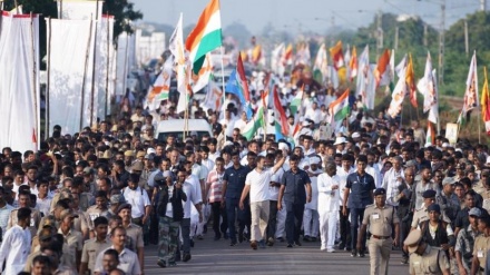 क्या वरुण गांधी कांग्रेस में जाने वाले हैं, राहुल गांधी ने क्या कहा?