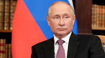 Putin, la Russia ha 21 milioni di volontari civili