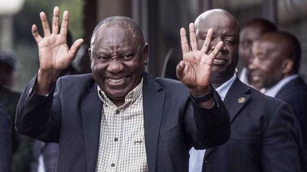 South Africa's Ramaphosa hits back as party backs him over 'Farmgate' scandal, delays impeachment