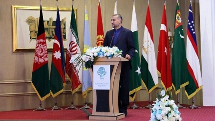 ईरान ने हमेशा अपनी कूटनीति में पड़ोसी, क्षेत्रीय और एशियाई देशों को प्राथमिकता दी हैः अब्दुल्लाहियान