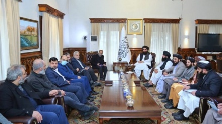 تاکید وزیر خارجه طالبان بر بازتاب واقعیت افغانستان در رسانه‌های جهان