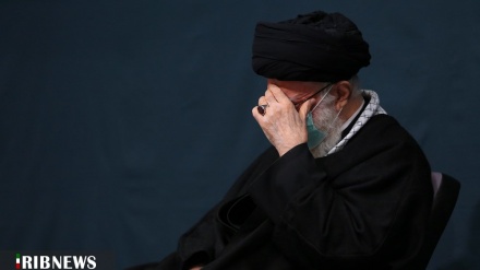 İmam Xomeyni(r.ə) Huseyniyyədə Həzrət Fatimeyi Zəhro (s.ə) əzodorəti mərasimon dıminə  şəv