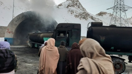19 Tewas, Tanker Minyak Terbakar di Jalur Salang Afghanistan