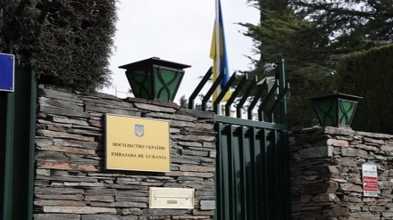 库莱巴：三个乌克兰驻外大使馆收到恐吓信