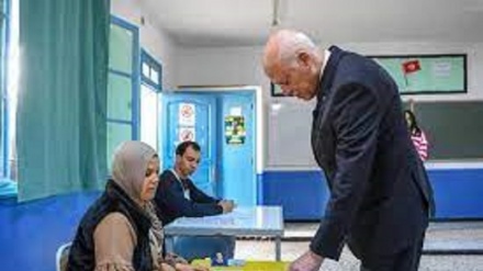 Tunisia: legislative, secondo turno a inizio febbraio