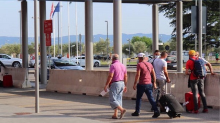 Migranti: Tajani, al lavoro su dl flussi, durerà almeno 2 anni