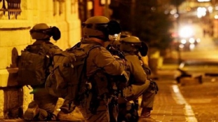 Siyonist güçlerin saldırısında onlarca Filistinli yaralandı