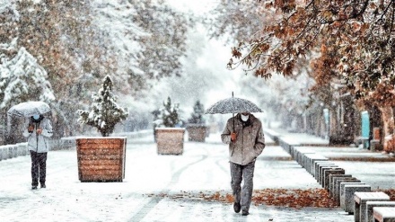  冬の三日目を迎えたイラン、多くの地域が雪化粧