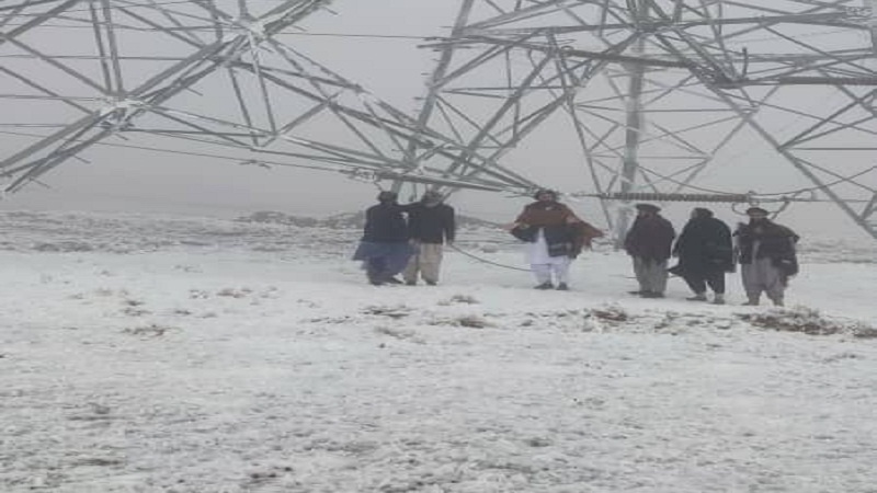 اولین برف سنگین پاییزی در شمال شهر هرات 