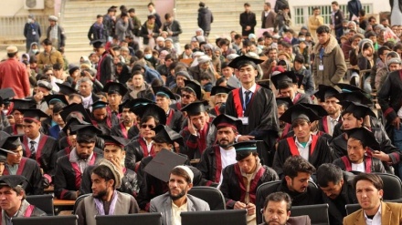 تفکیک جشن دانش آموختگی دانشجویان دختر و پسر در دانشگاه بامیان 