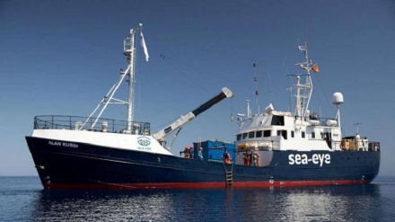 Ora l'Ong tedesca chiama Berlino: 