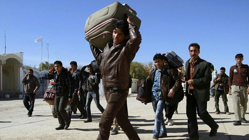 بازگشت روزانه ۱۵۰۰ افغانستانی از مرز دوغارون ایران به افغانستان