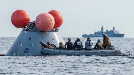 Ay'a yeniden yolculuk: NASA'nın Orion uzay aracı güvenli şekilde Dünya'ya döndü