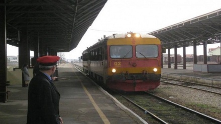 Nis rehabilitimi i hekurudhës Fushë Kosovë-Mitrovicë