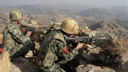 Pasukan Taliban Afghanistan dan Pakistan Kembali Bentrok